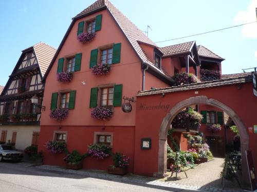 Hôtel Winzenberg : Hotel proche de Thanvillé