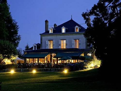 La Chapelle Saint Martin : Hotel proche de Confolens