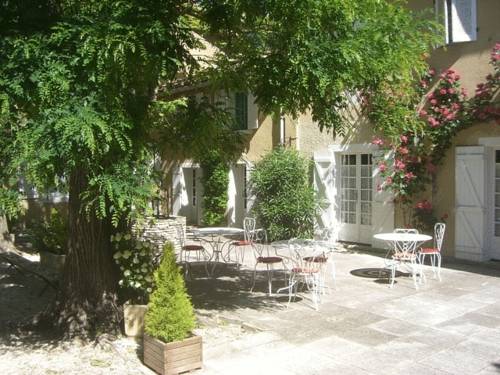 Mas De Valiguière : Hotel proche de Saint-Pierre-de-Mézoargues