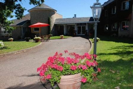 Causse Comtal : Hotel proche de Le Vibal