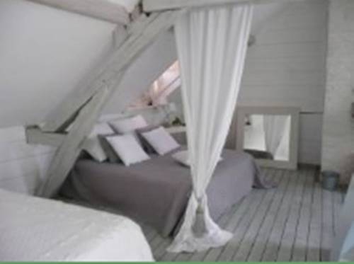 La Maison De Marie Caroline : Chambres d'hotes/B&B proche de Dampierre-sur-Moivre