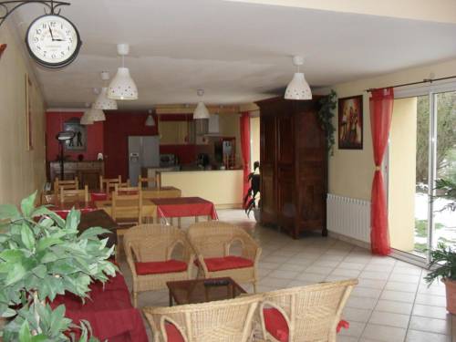 Chambres d'Hôtes Les Peupliers : Auberge de jeunesse proche de Jardin