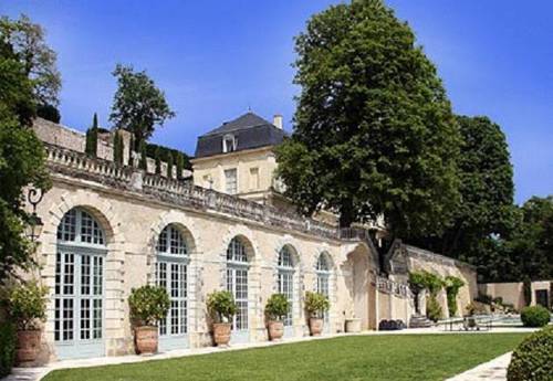 Domaine Des Bidaudieres : Chambres d'hotes/B&B proche de Monnaie