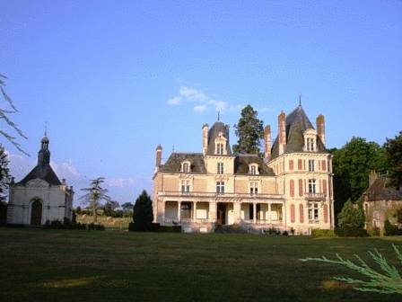 Château Le Breil : Chambres d'hotes/B&B proche de Saint-Paul-du-Bois
