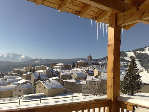 L'Etoile Du Berger : Appartement proche d'Ayguatébia-Talau