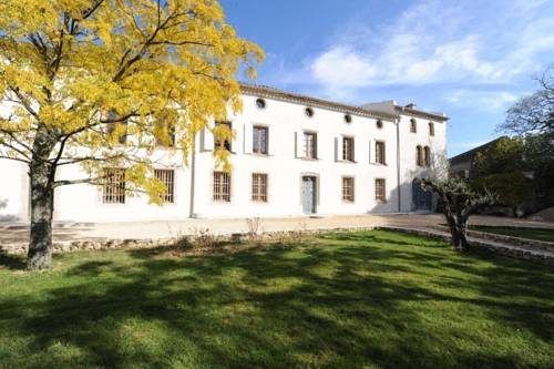 Château De Palaja : Hotel proche d'Arquettes-en-Val
