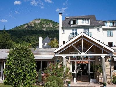 Logis Hotel Les Cimes : Hotel proche de Saint-Pastous