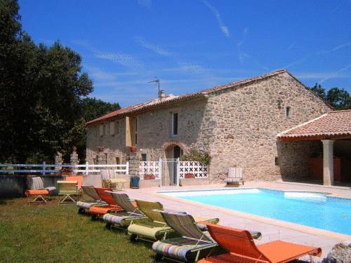 Le Mas Des Poètes : Chambres d'hotes/B&B proche de Chantemerle-lès-Grignan