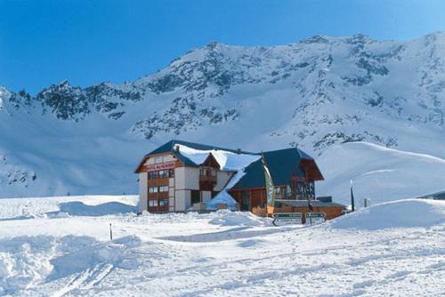 Hôtel Des Glaciers : Hotel proche de Névache