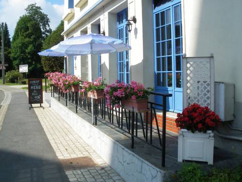 La Croix Blanche : Hotel proche de Malancourt