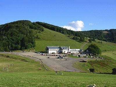 Logis Le Rouge Gazon : Hotel proche de Malmerspach
