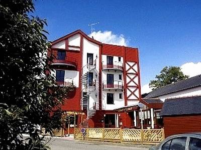 Logis Auberge De La Foret : Hotel proche de La Chapelle-de-Brain