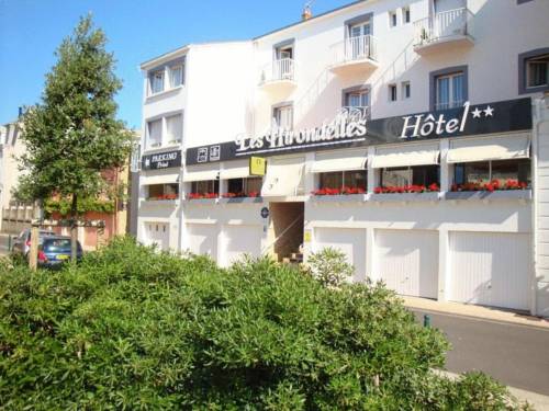Les Hirondelles : Hotel proche de Les Sables-d'Olonne