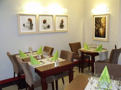 Best Western Hôtel Golf & Spa de la Forêt d’Orient : Hotel proche de Brienne-le-Château