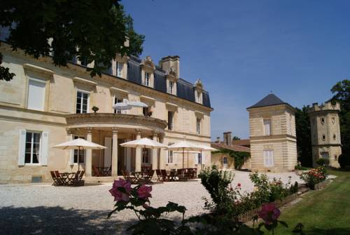 Chateau Pomys : Hotel proche de Saint-Caprais-de-Blaye