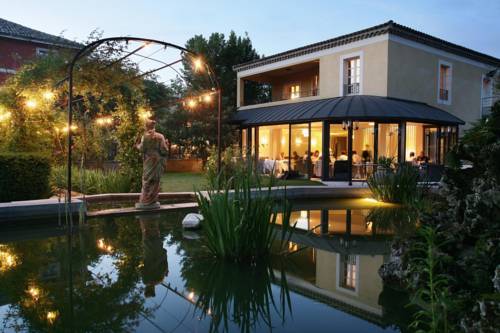 La Villa Augusta : Hotel proche de Lapalud