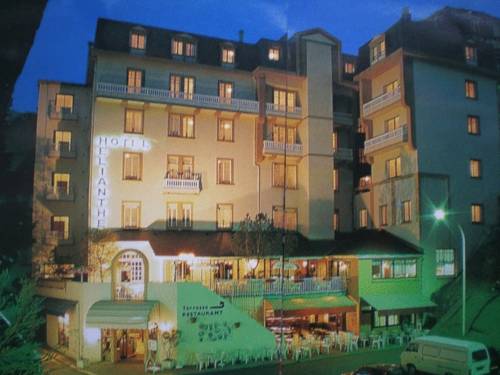 Helianthe : Hotel proche d'Ossun