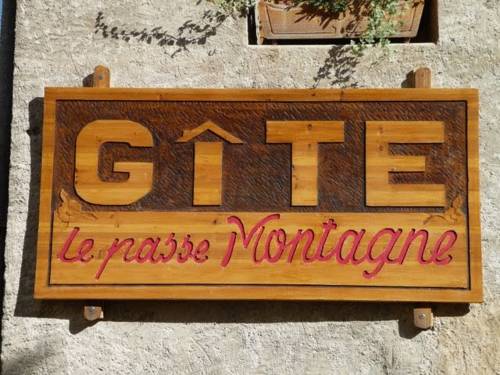 Gîte de France - Le Passe Montagne : Hotel proche de Saint-Chaffrey