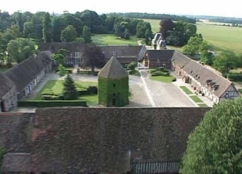 Domaine De Rebetz : Hotel proche de Hadancourt-le-Haut-Clocher