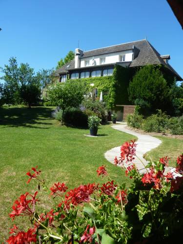Ermitage De Corton : Hotel proche de Fussey