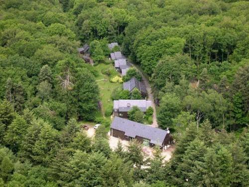 Le Bois Du Tay : Chambres d'hotes/B&B proche de Saint-Fraimbault-de-Prières