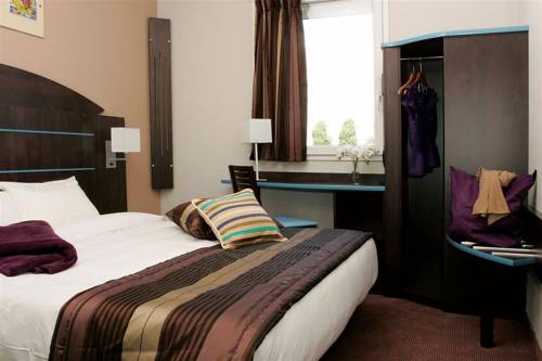 Hôtel Akena City Caudry : Hotel proche de Serain
