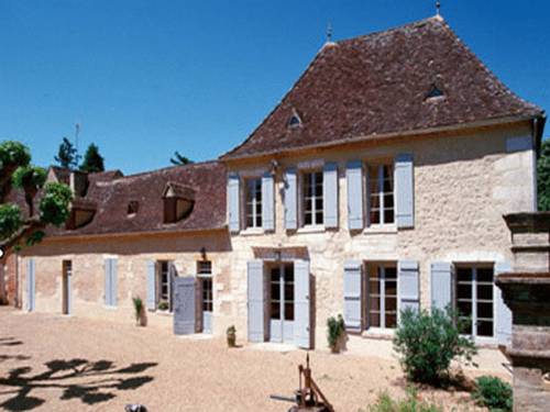 Chateau Les Farcies Du Pech : Chambres d'hotes/B&B proche de Ginestet