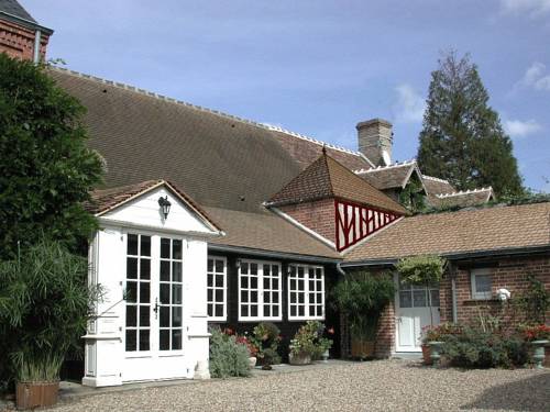 Le Petit Clos : Chambres d'hotes/B&B proche de La Ferté-Saint-Aubin