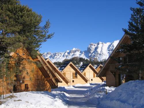Residhotel Les Flocons Du Soleil : Residence proche de Saint-Jacques-en-Valgodemard
