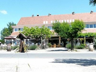 Logis Hotel Bellaroc : Hotel proche de Couzou