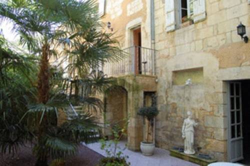 Villa Prémayac : Chambres d'hotes/B&B proche de Bussac-Forêt