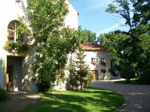 Chez Isa et JF : Chambres d'hotes/B&B proche d'Ancerville