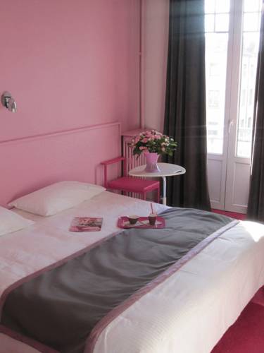 Hôtel de la Croix Rousse : Hotel proche de Caluire-et-Cuire
