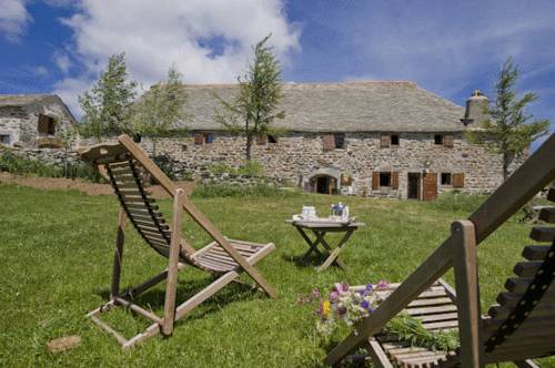 Le Francillon : Chambres d'hotes/B&B proche de Le Lac-d'Issarlès