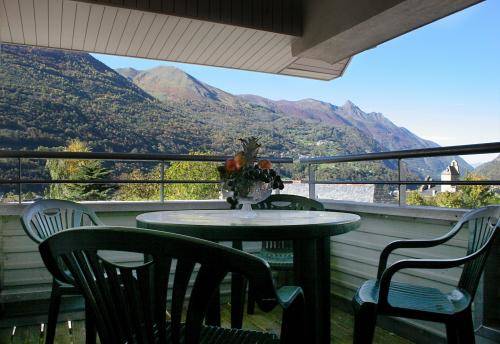 Résidence Pyrénées Zenith : Appartement proche de Sassis