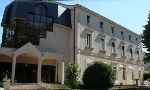 Comfort Hotel Des Sources : Hotel proche de Villequiers