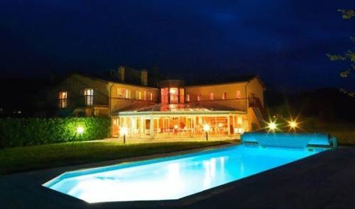 Hotel le Castrum : Hotel proche d'Aigues-Vives