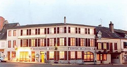 Le Bon Laboureur : Hotel proche d'Achun