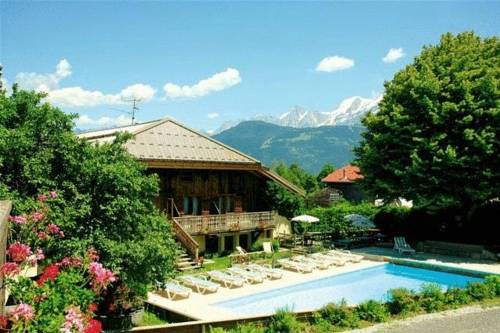 Le Coin Savoyard : Hotel proche de Domancy