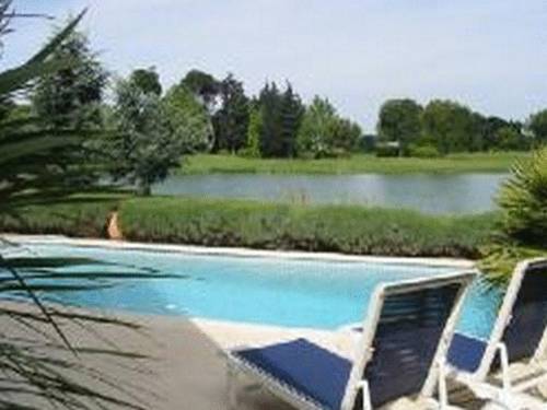 Face au Golf : Chambres d'hotes/B&B proche de Saint-Geniès-des-Mourgues