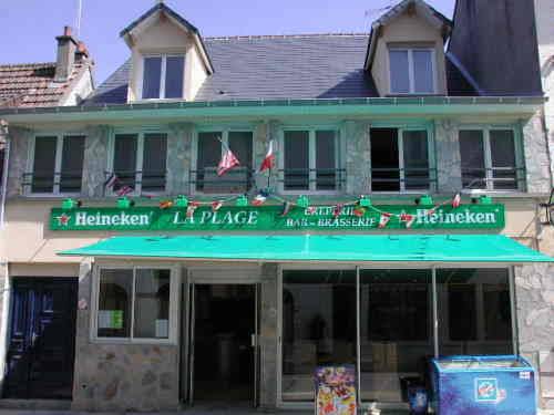 Restaurant Bar La Plage : Hotel proche de Neufmesnil