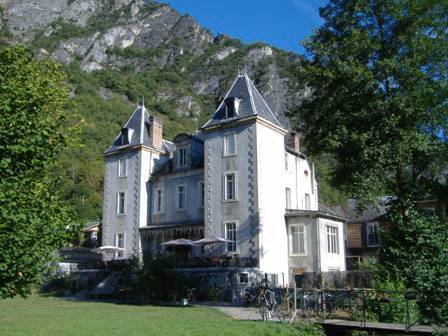 Chateau Serre Barbier : Chambres d'hotes/B&B proche de Bramevaque