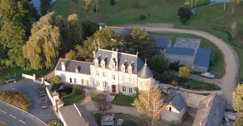 Domaine de Presle : Hotel proche de Brézé