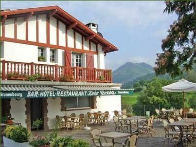 Logis Hotel Xoko-Goxoa : Hotel proche de Béhorléguy