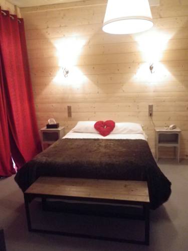 Arrieulat, Auberges Des Pyrénées : Hotel proche de Saint-Pastous