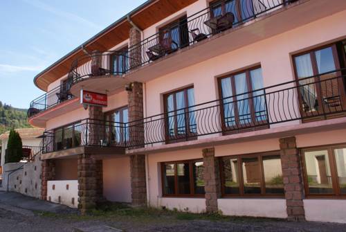 Les Jolis Coeurs : Auberge de jeunesse proche de Gerbamont