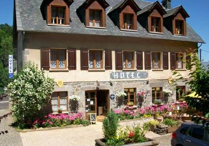 Hotel Les Volcans : Hotel proche de Besse-et-Saint-Anastaise