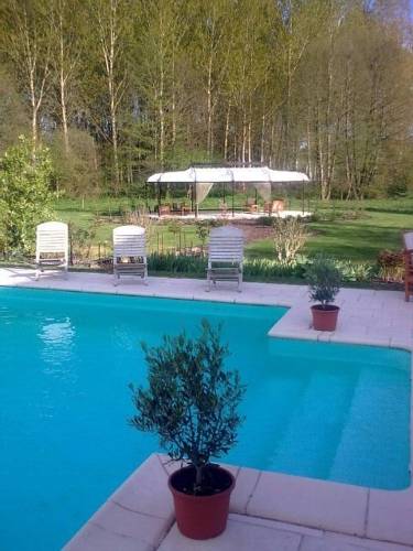 Au Temps des Secrets : Hotel proche de La Chapelle-Blanche-Saint-Martin