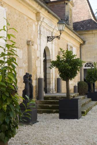 Château Les Merles : Hotel proche de FAUX