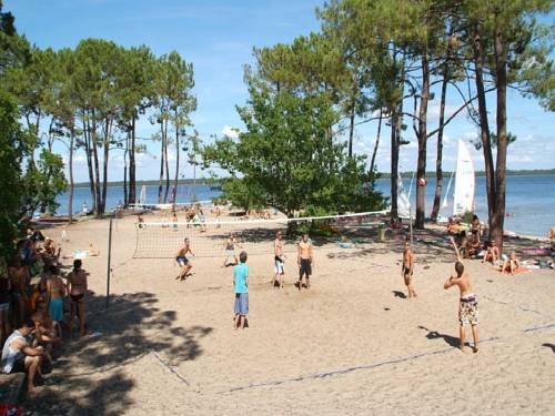 Camping Le Tedey : Complexe proche de Brach